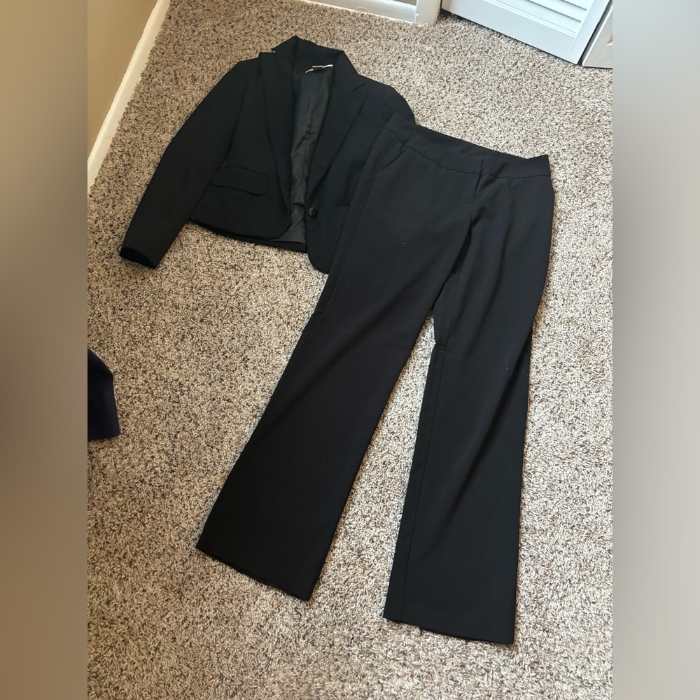 Black pant suit set